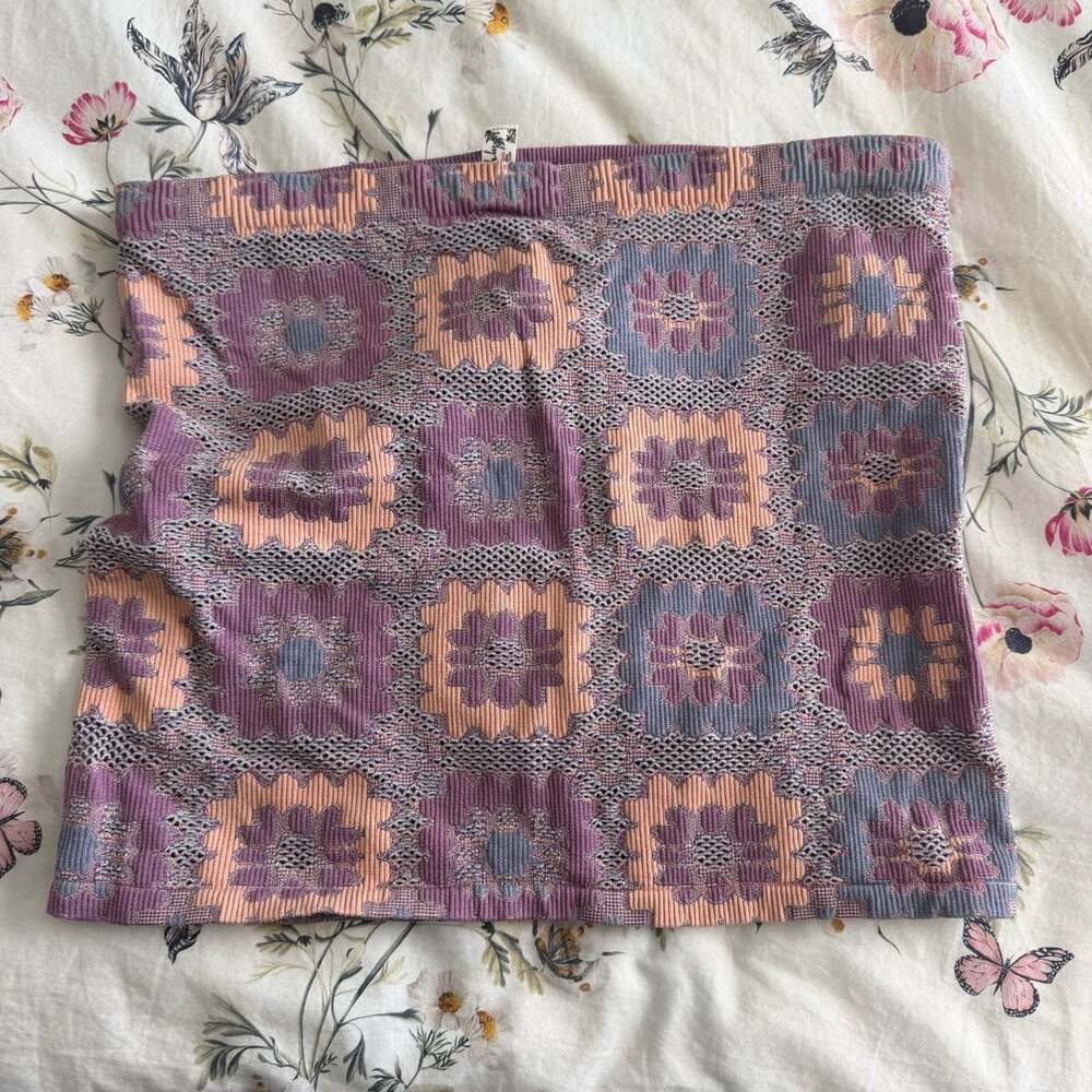 Free For All Seamless Tube Top - Picture 2 of 4